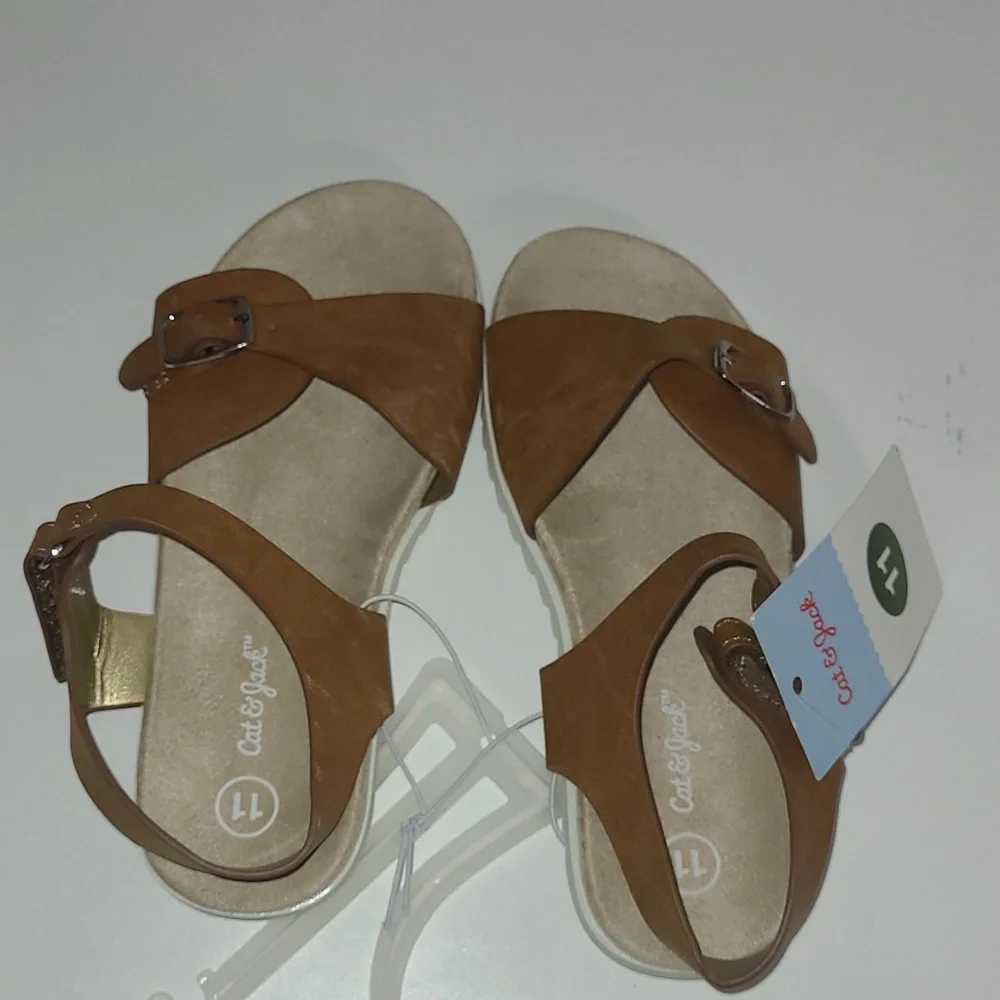 New With Tags! Cat & Jack Girls Shaelyn size 11 cognac summer sandals